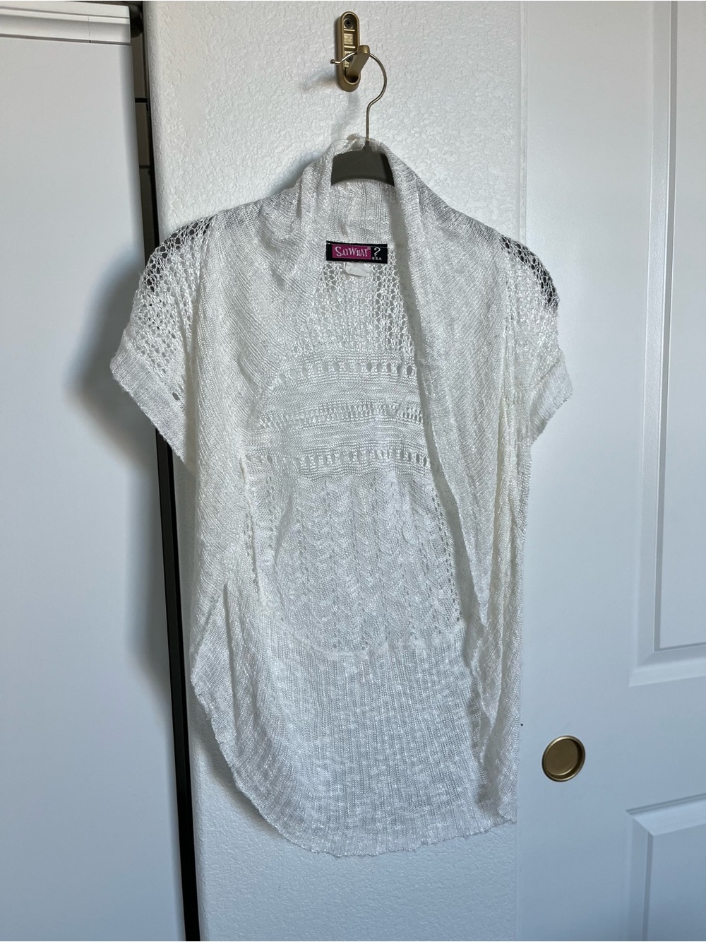 Say What? White Open-Knit Short Sleeve Cardigan Cute Spring Top Women’s Medium